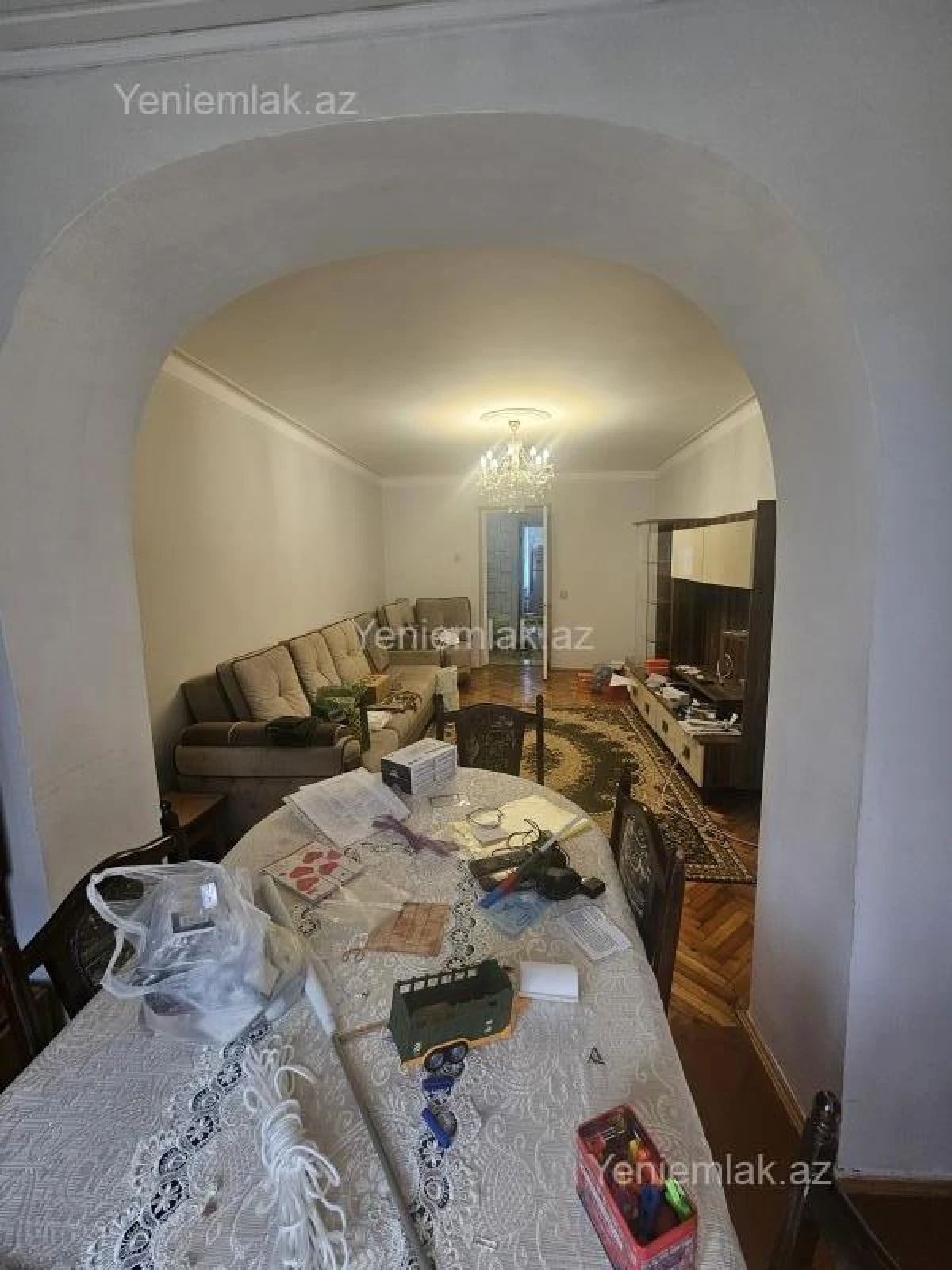 Satılır 3 otaqlı köhnə tikili 68 m²
