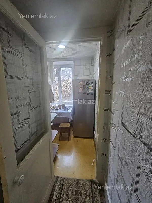 Satılır 3 otaqlı köhnə tikili 68 m²