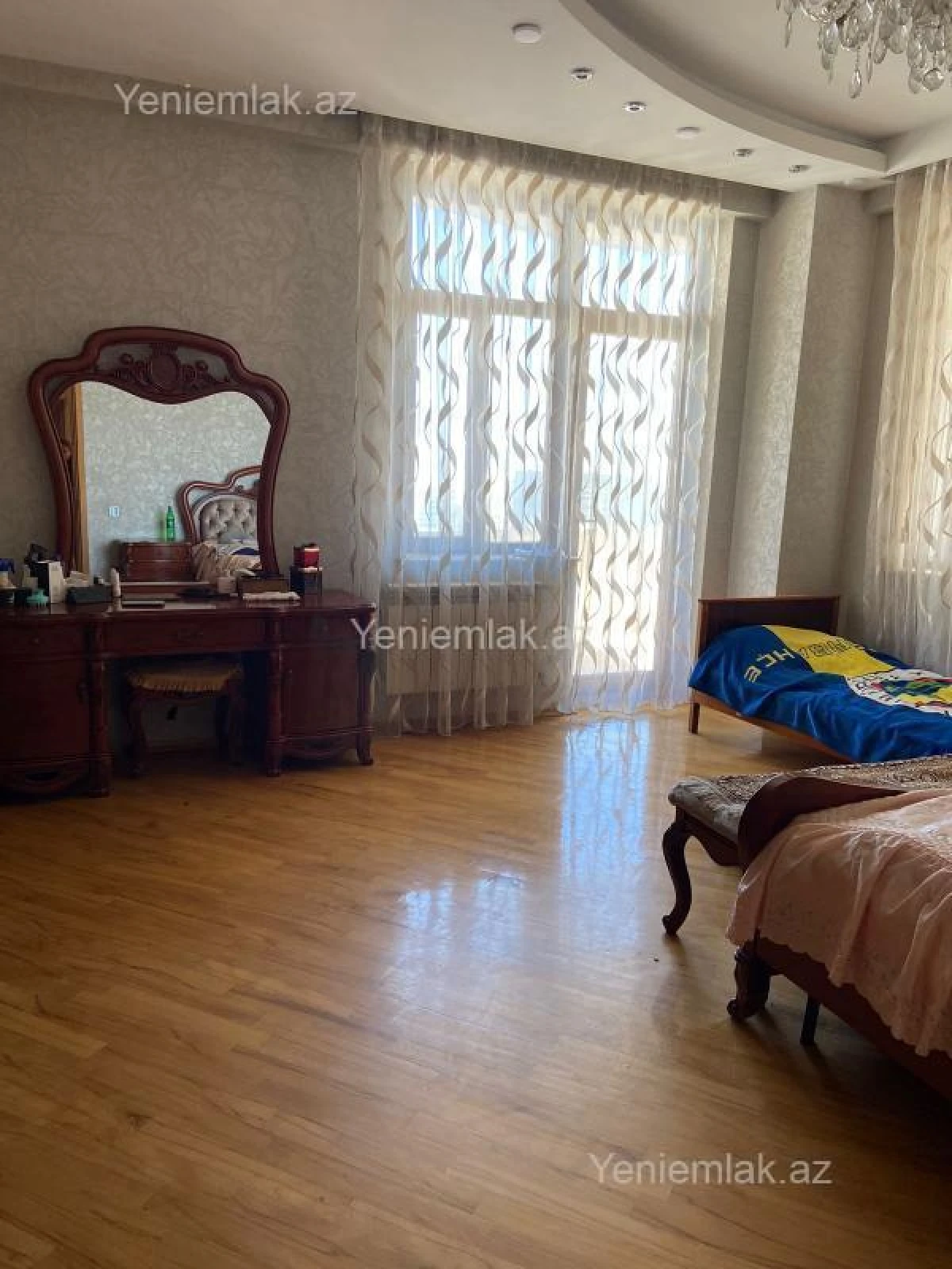 Satılır 4 otaqlı yeni tikili 222 m²