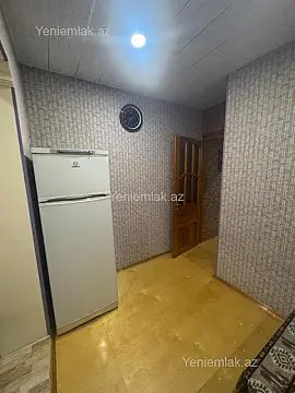 Satılır 1 otaqlı köhnə tikili 40 m²