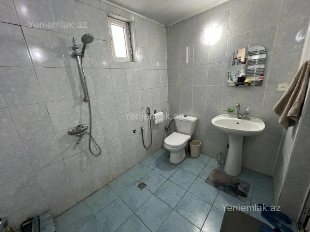 Satılır 3 otaqlı həyət evi 80 m²
