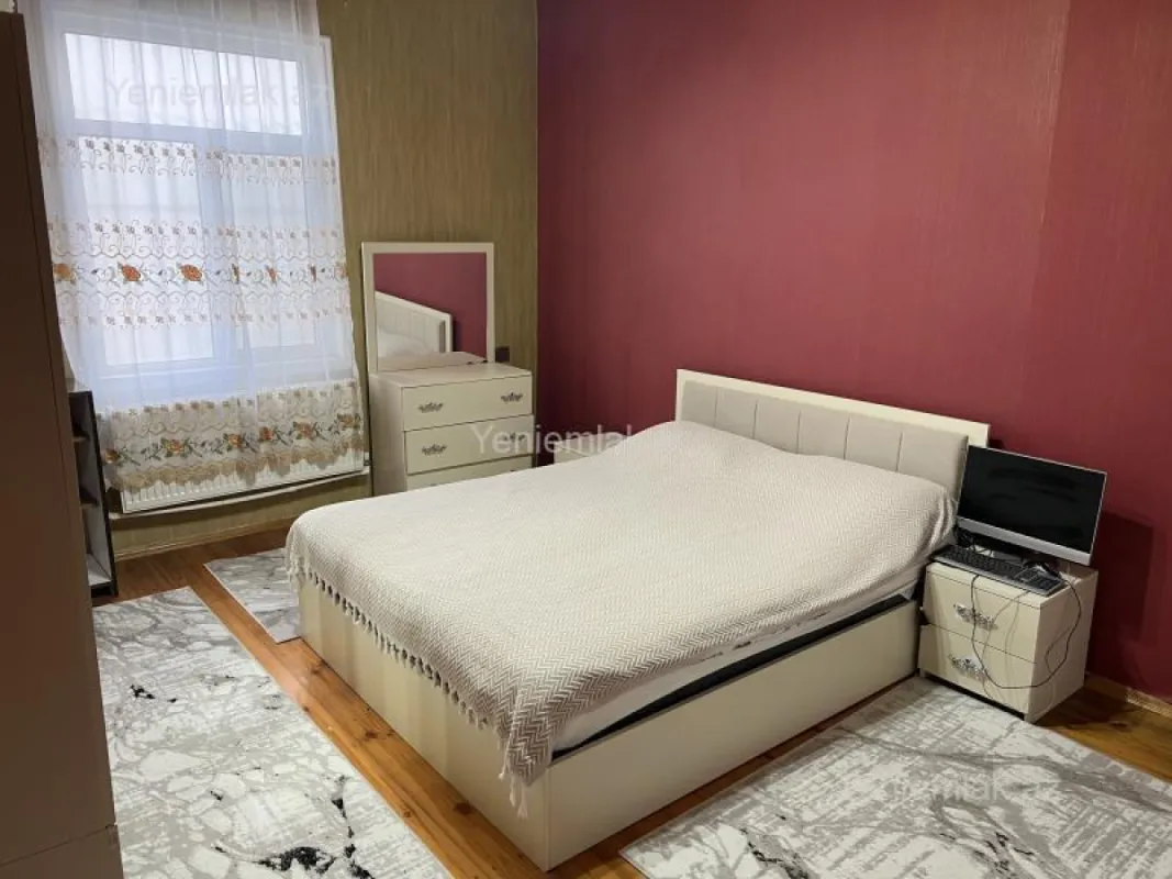 Satılır 3 otaqlı həyət evi 80 m²