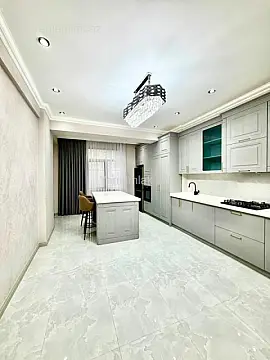 Satılır 3 otaqlı yeni tikili 142 m²