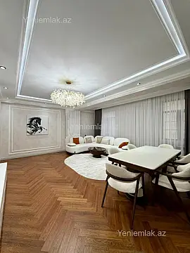 Satılır 3 otaqlı yeni tikili 142 m²