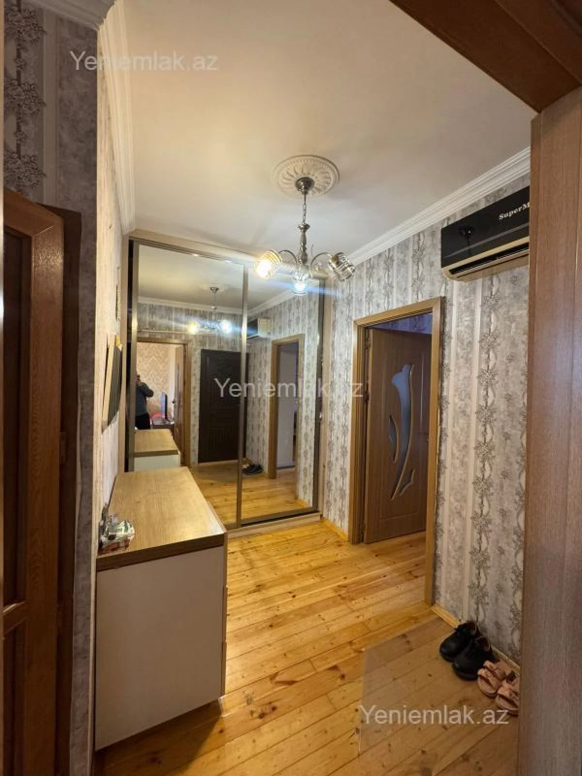 Satılır 2 otaqlı köhnə tikili 60 m²