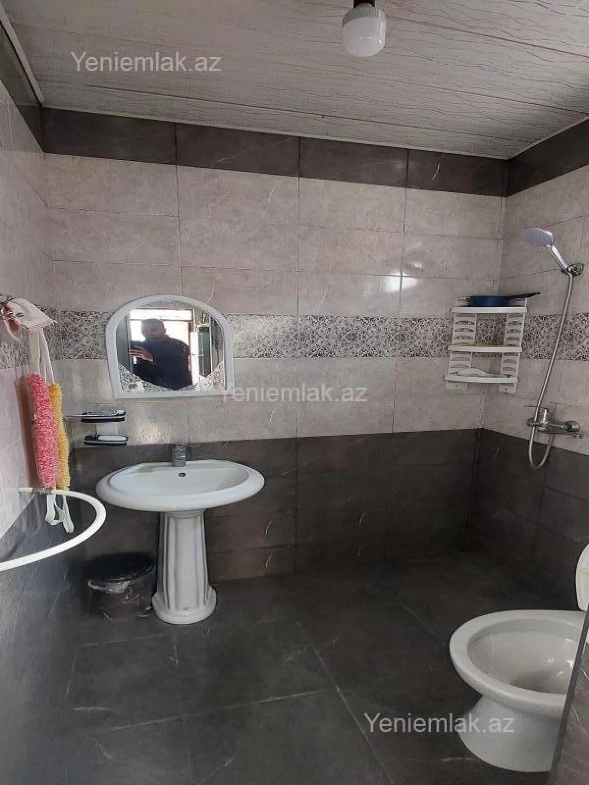 Satılır 2 otaqlı həyət evi 70 m²
