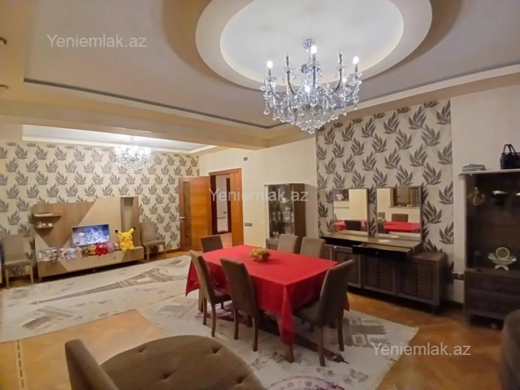 Satılır 4 otaqlı yeni tikili 162 m²