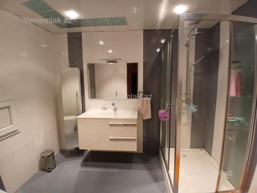 Satılır 4 otaqlı yeni tikili 162 m²