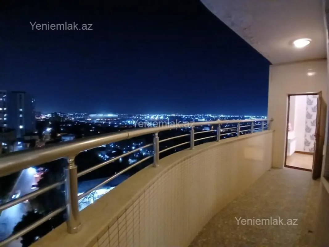 Satılır 4 otaqlı yeni tikili 162 m²