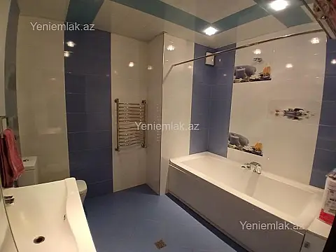 Satılır 4 otaqlı yeni tikili 162 m²