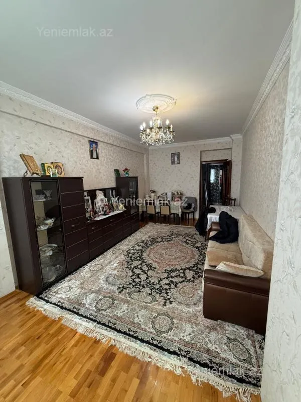 Satılır 2 otaqlı yeni tikili 96 m²