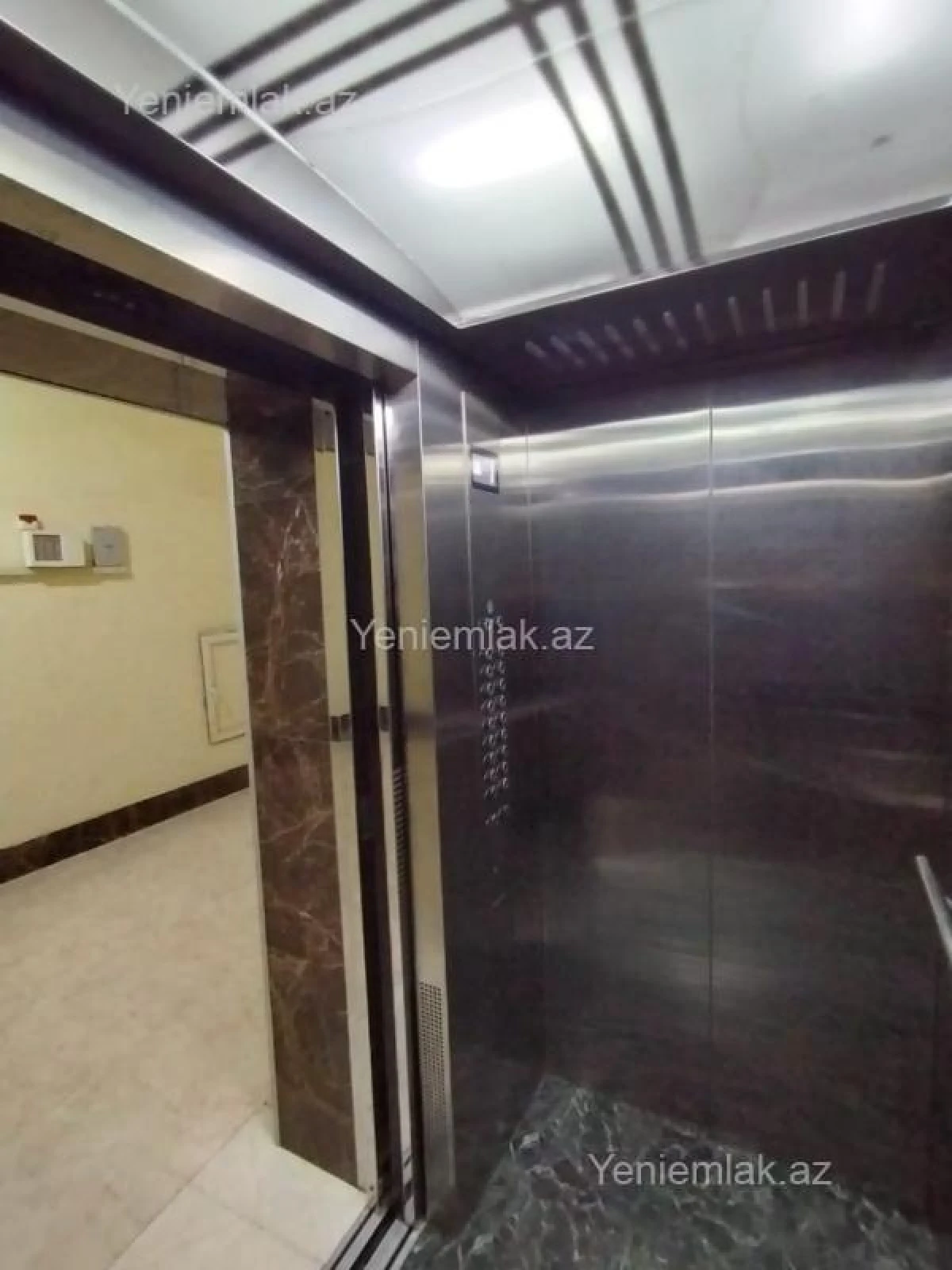 Satılır 3 otaqlı yeni tikili 141 m²