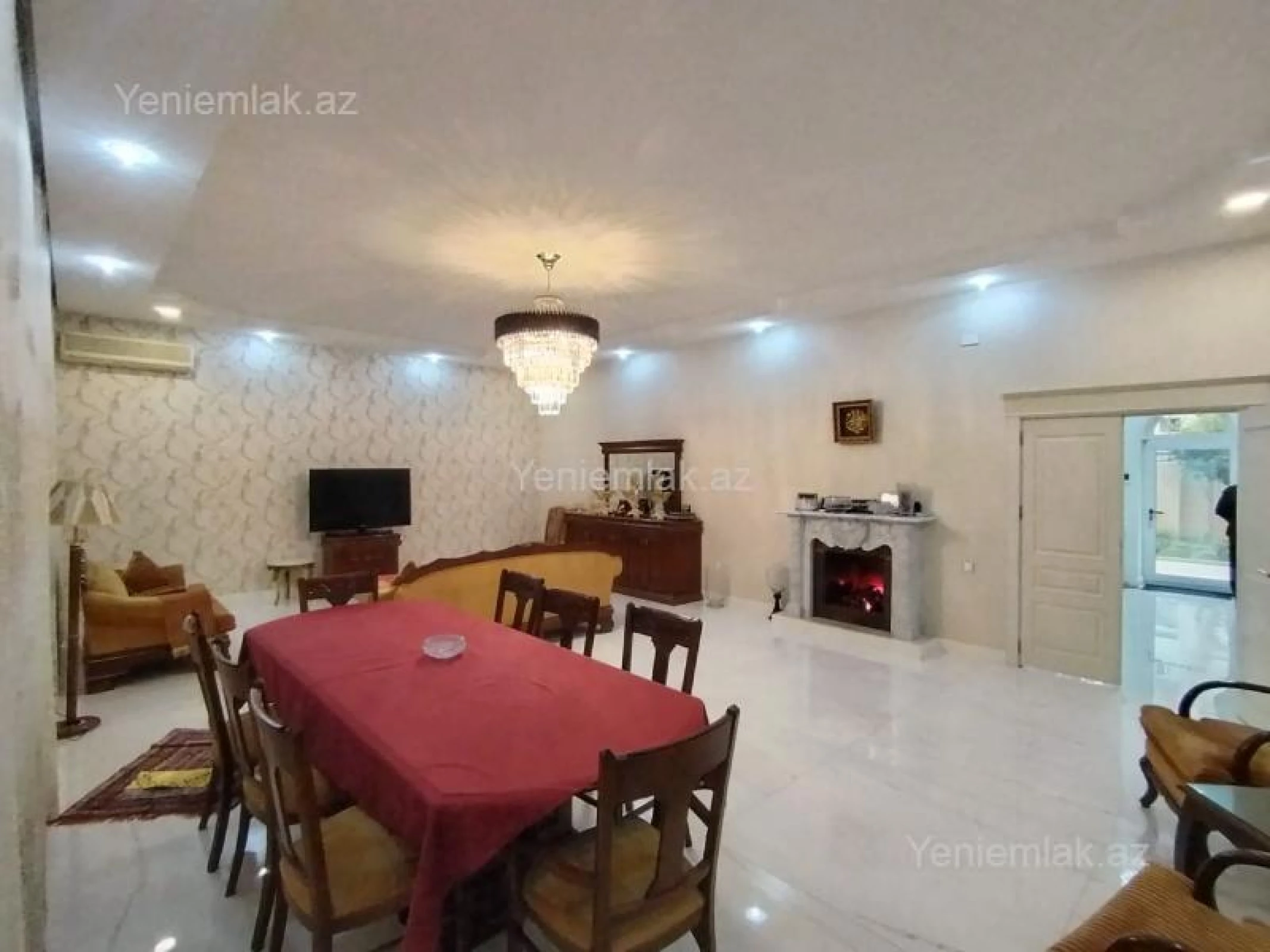 Satılır 6 otaqlı həyət evi 380 m²