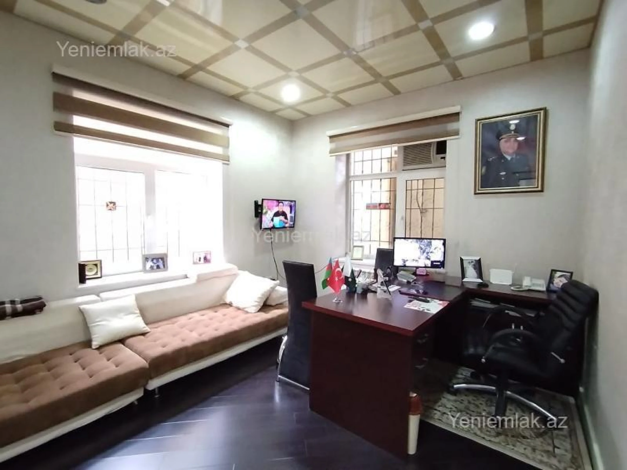 Satılır 6 otaqlı həyət evi 380 m²