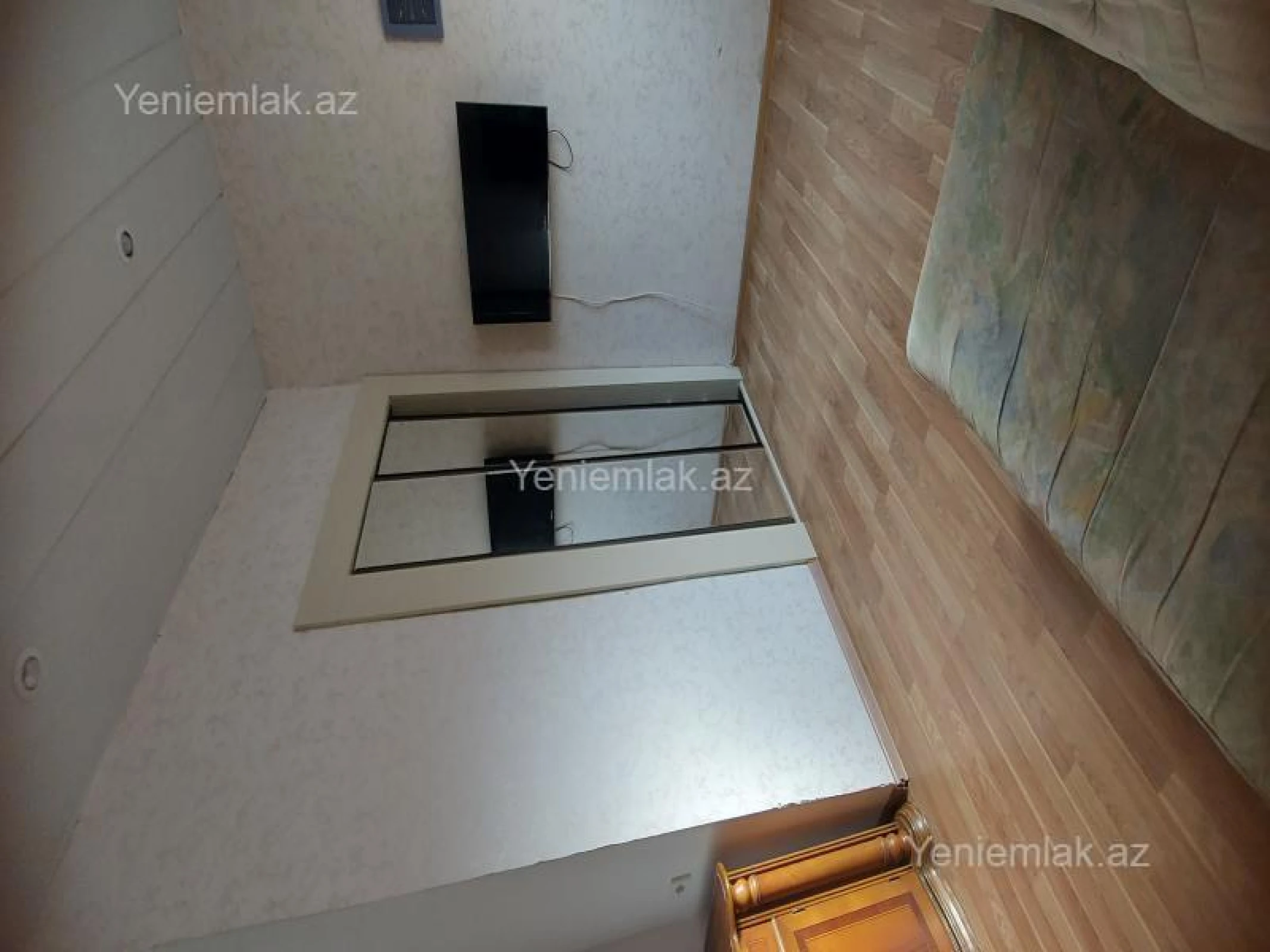 Satılır 3 otaqlı köhnə tikili 57 m²