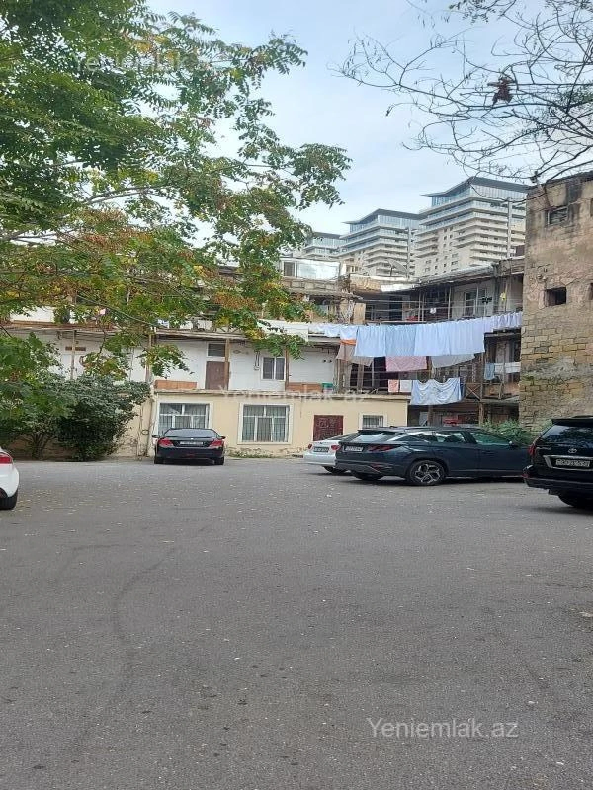 Satılır 3 otaqlı köhnə tikili 57 m²