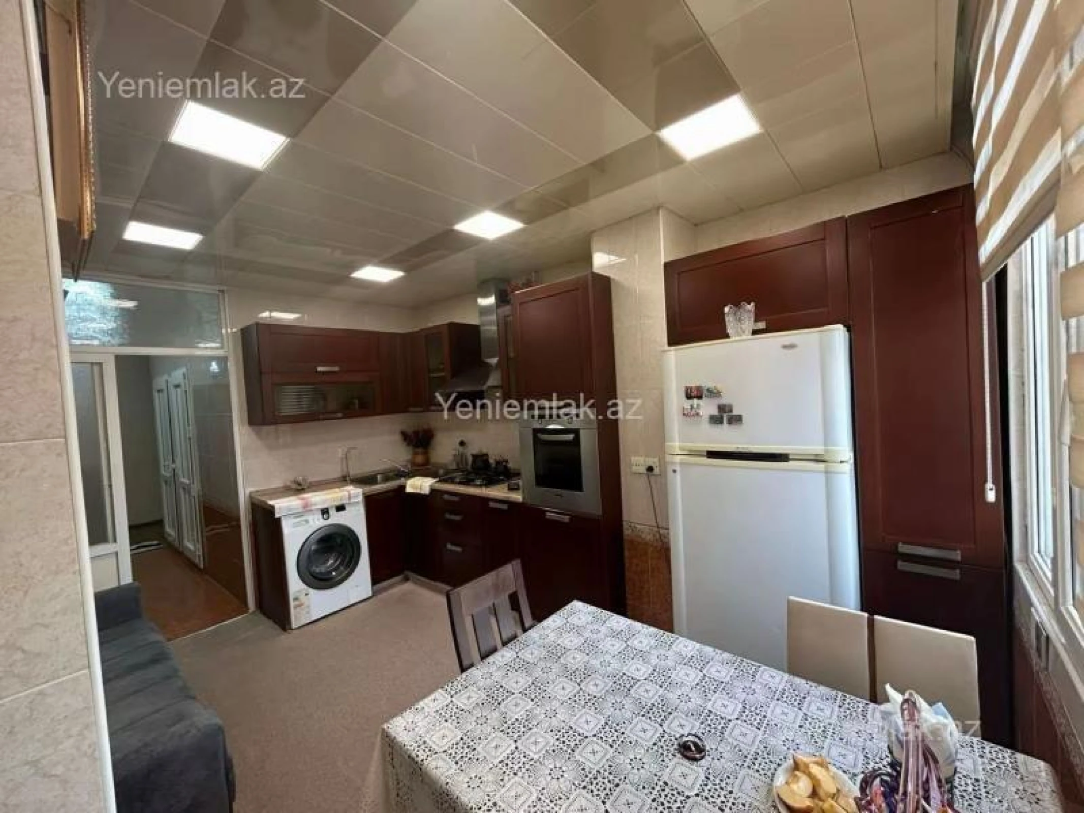 Satılır 5 otaqlı köhnə tikili 110 m²