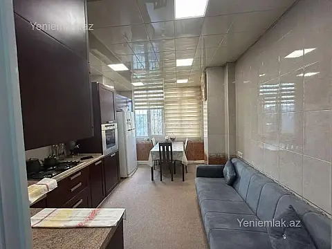 Satılır 5 otaqlı köhnə tikili 110 m²