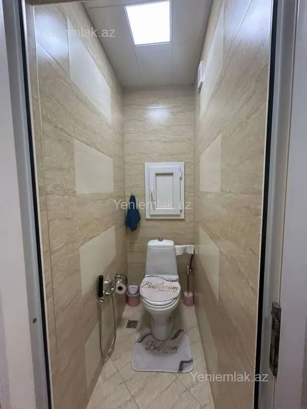 Satılır 5 otaqlı köhnə tikili 110 m²