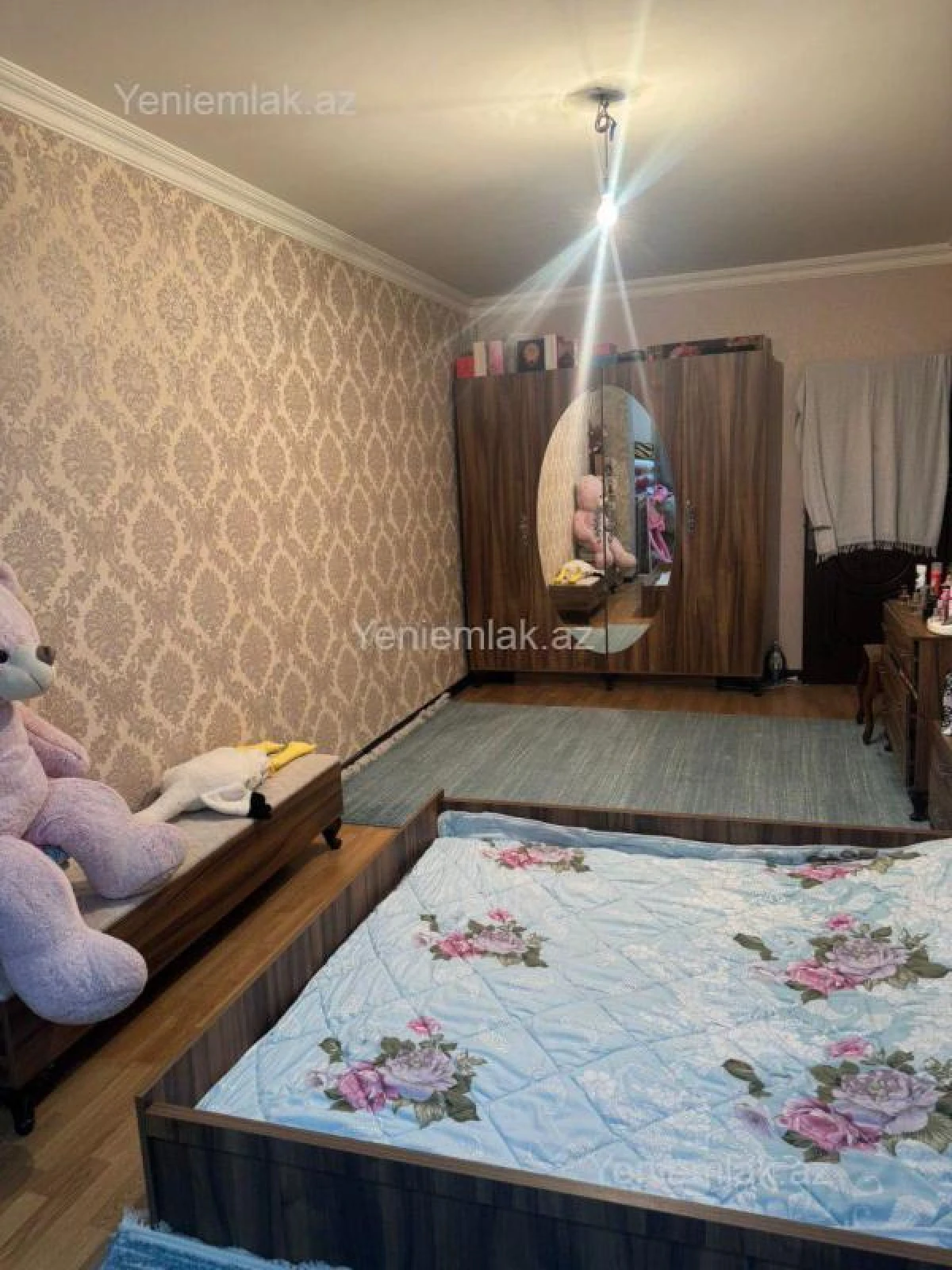 Satılır 4 otaqlı köhnə tikili 90 m²