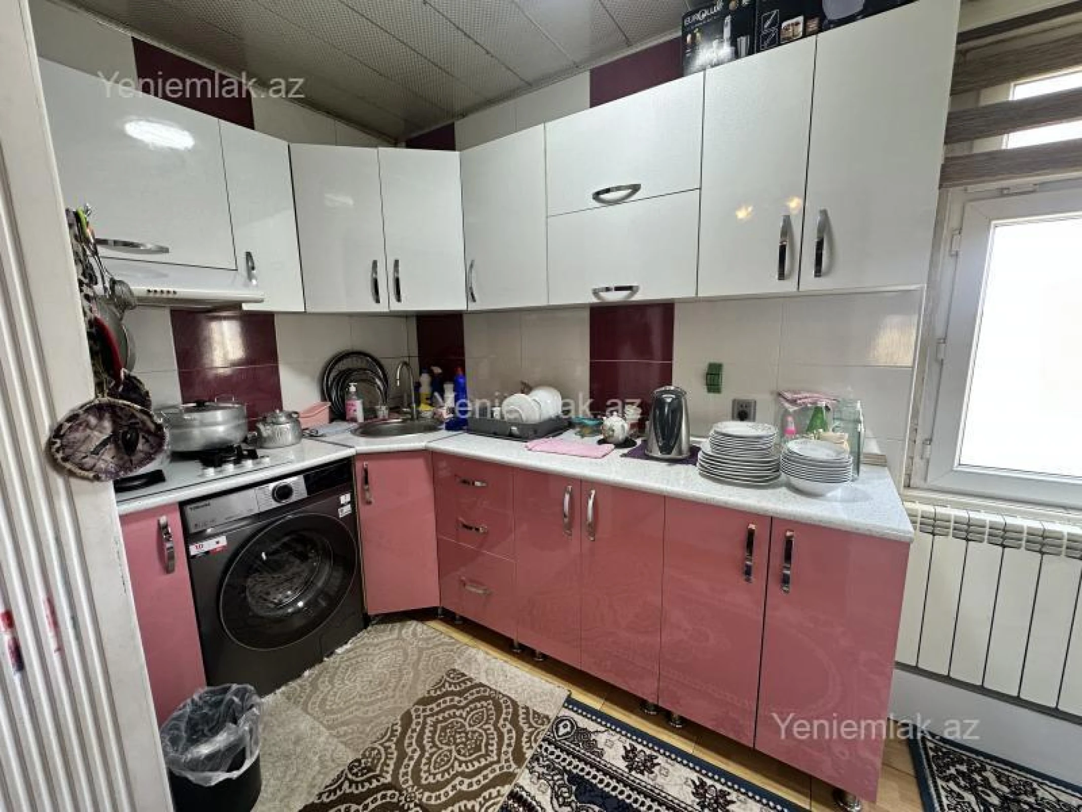 Satılır 2 otaqlı köhnə tikili 65 m²