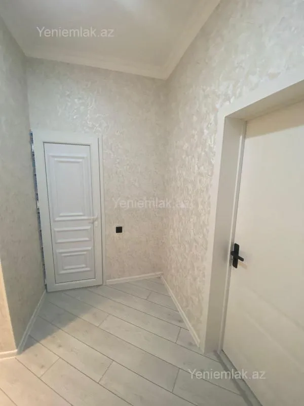 Satılır 4 otaqlı həyət evi 156 m²