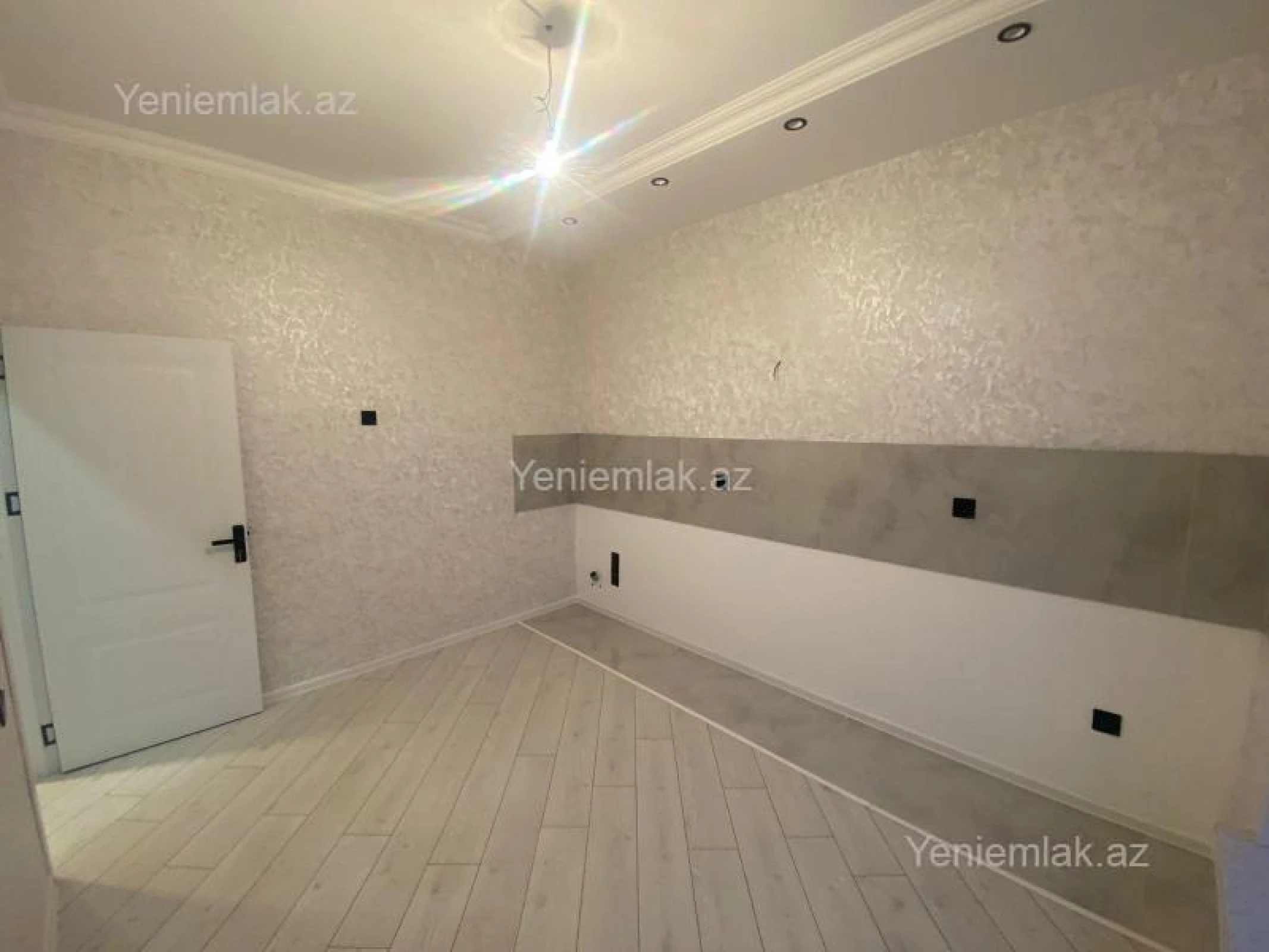 Satılır 4 otaqlı həyət evi 156 m²