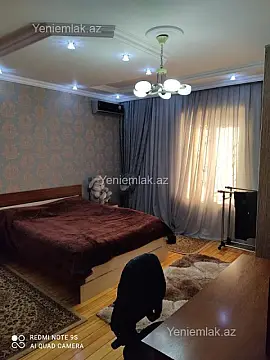 Satılır 5 otaqlı həyət evi 250 m²