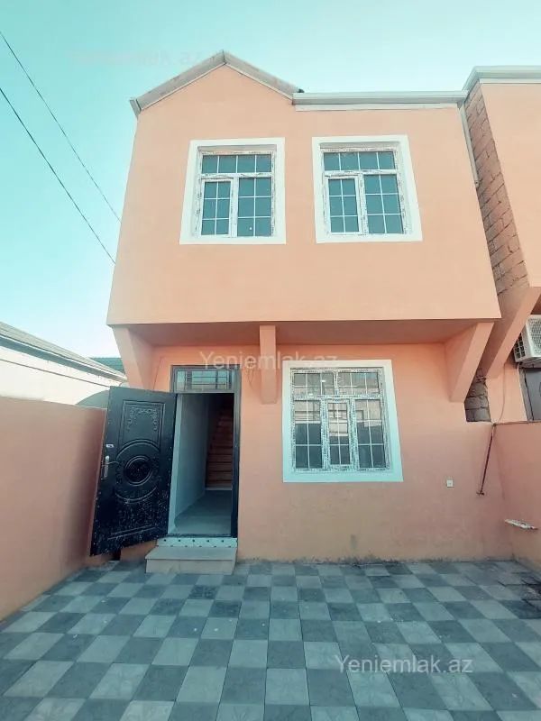 Satılır 4 otaqlı həyət evi 120 m²