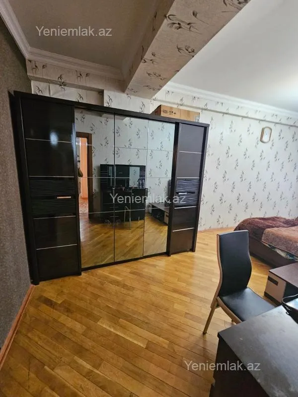 Satılır 3 otaqlı yeni tikili 145 m²