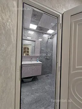 Satılır 2 otaqlı köhnə tikili 60 m²