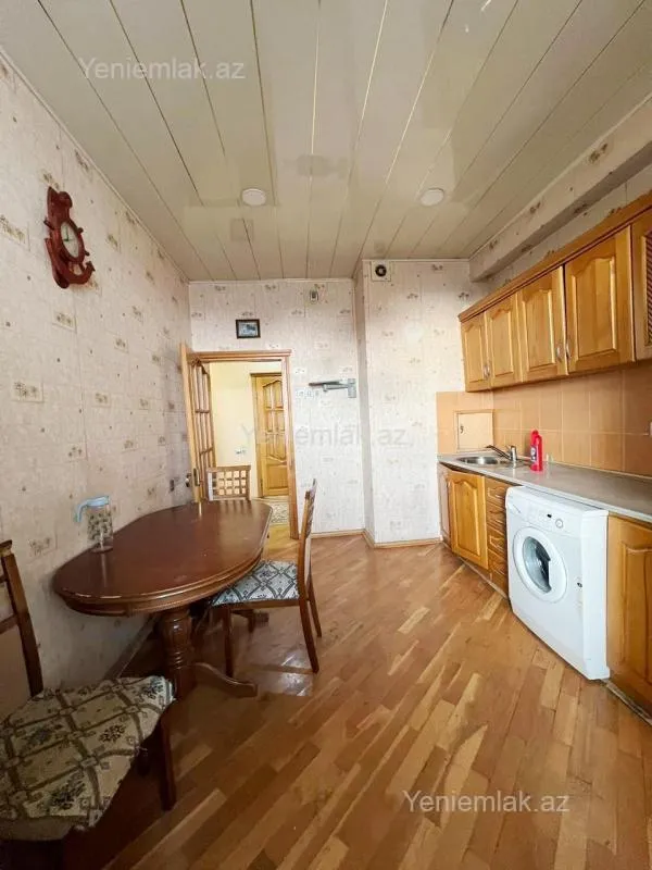 Satılır 2 otaqlı yeni tikili 72 m²