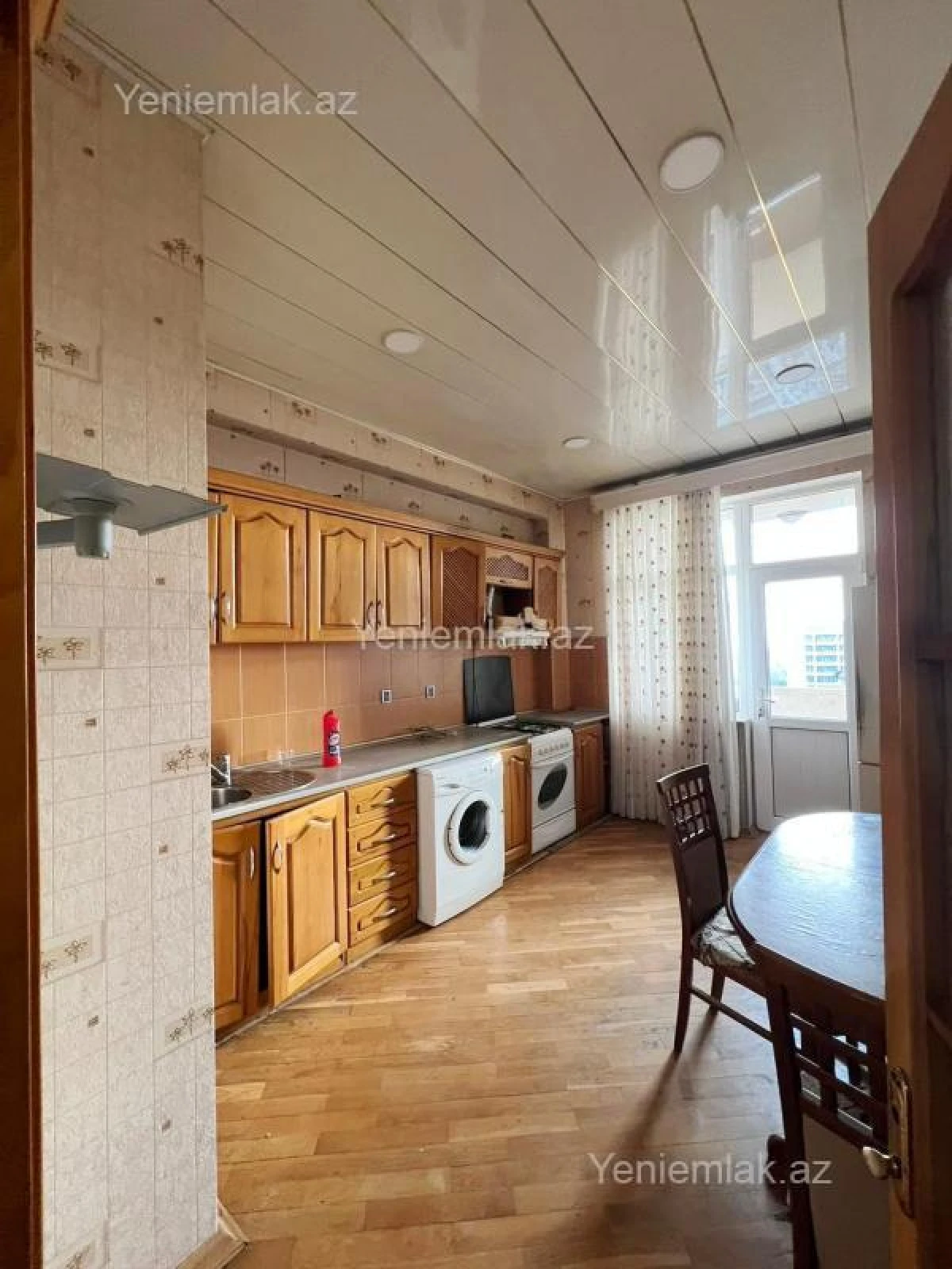 Satılır 2 otaqlı yeni tikili 72 m²