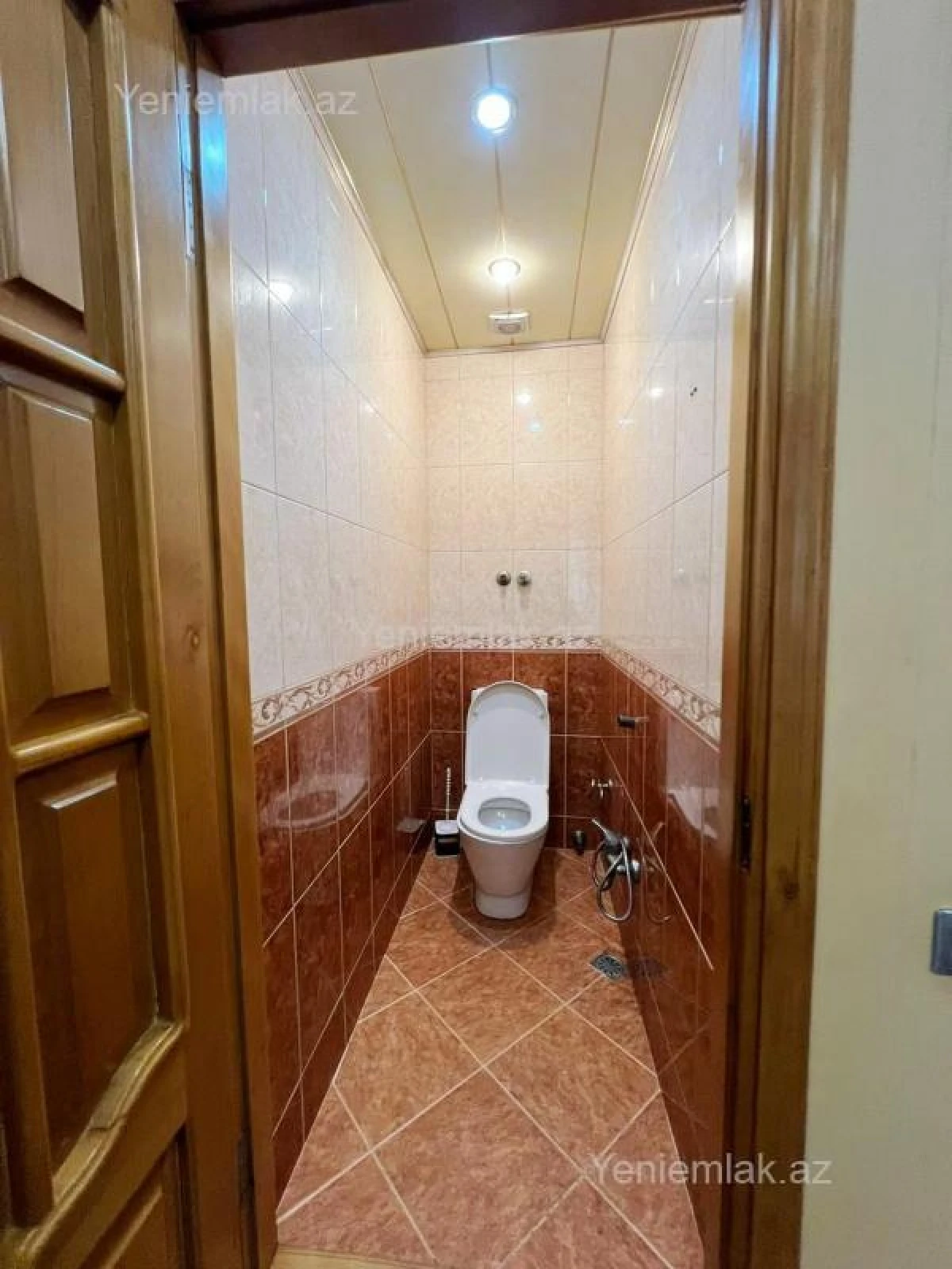 Satılır 2 otaqlı yeni tikili 72 m²