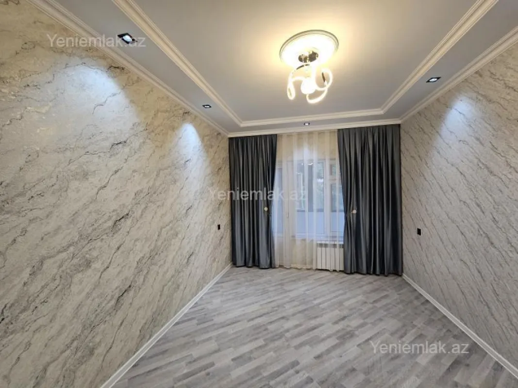 Satılır 2 otaqlı köhnə tikili 68 m²