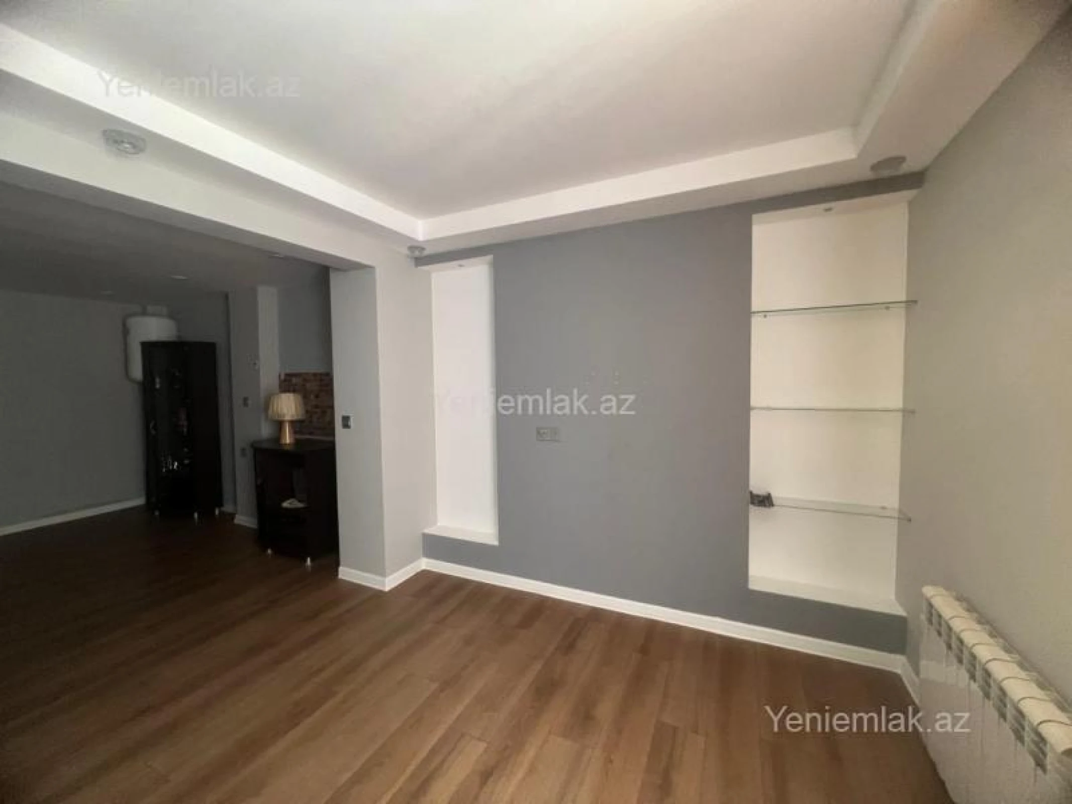 Satılır 6 otaqlı həyət evi 220 m²
