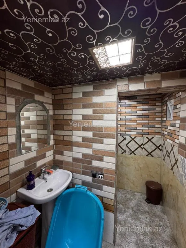 Satılır 3 otaqlı həyət evi 100 m²