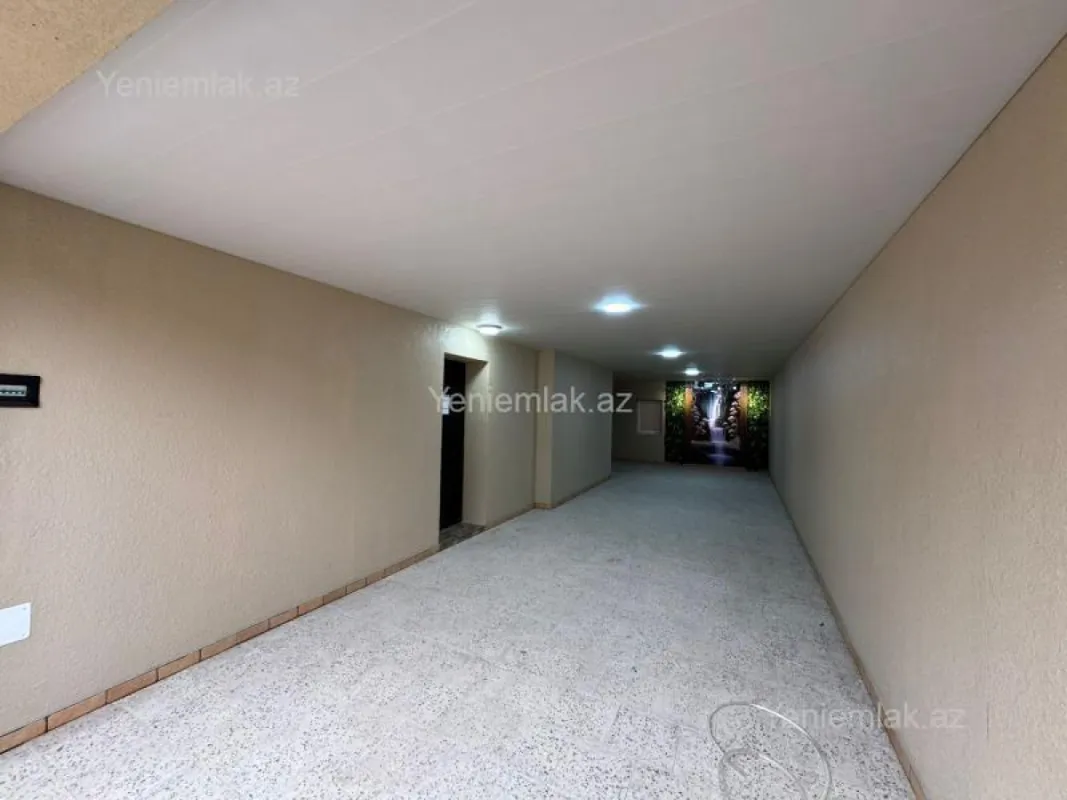 Satılır 6 otaqlı həyət evi 180 m²