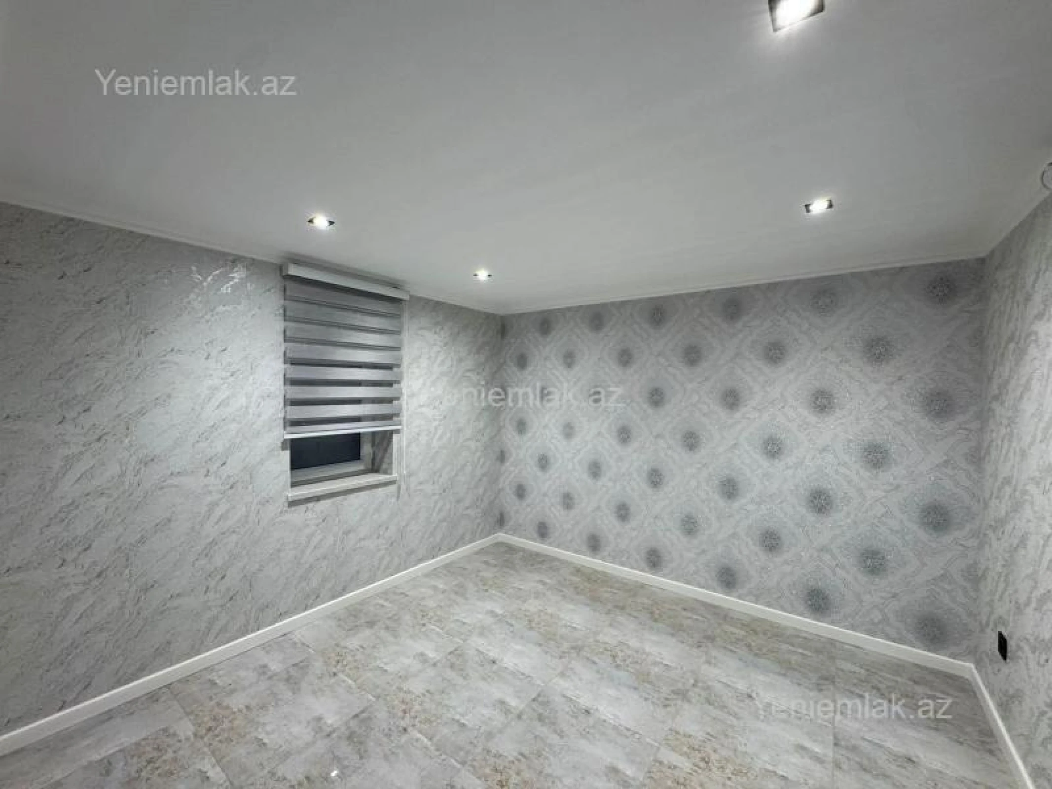 Satılır 6 otaqlı həyət evi 180 m²