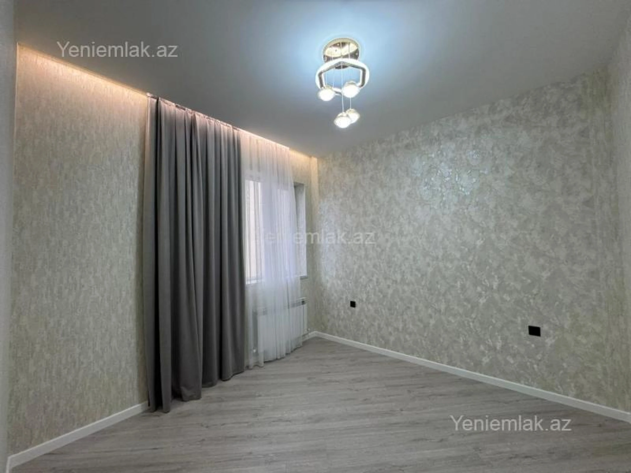 Satılır 6 otaqlı həyət evi 180 m²