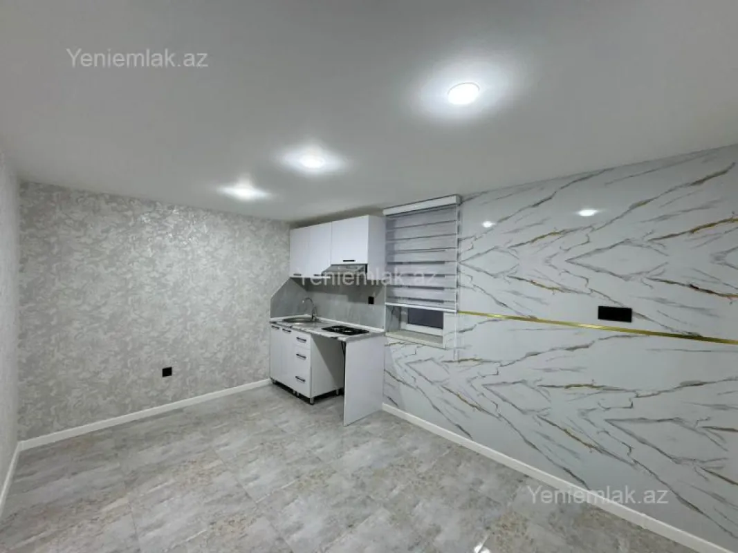 Satılır 6 otaqlı həyət evi 180 m²