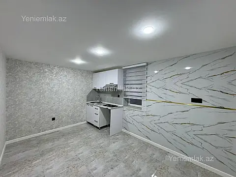 Satılır 6 otaqlı həyət evi 180 m²