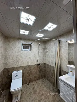 Satılır 6 otaqlı həyət evi 180 m²