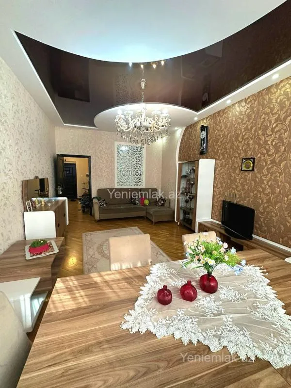 Satılır 3 otaqlı yeni tikili 100 m²