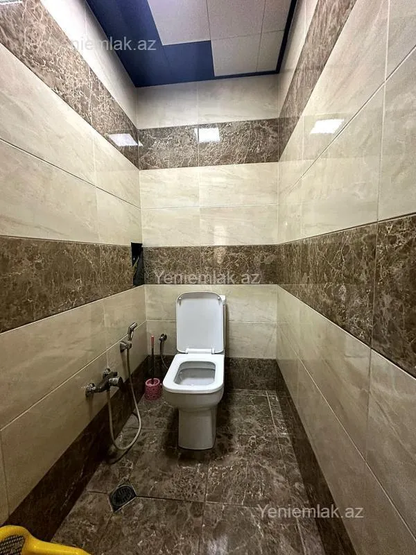 Satılır 3 otaqlı yeni tikili 100 m²