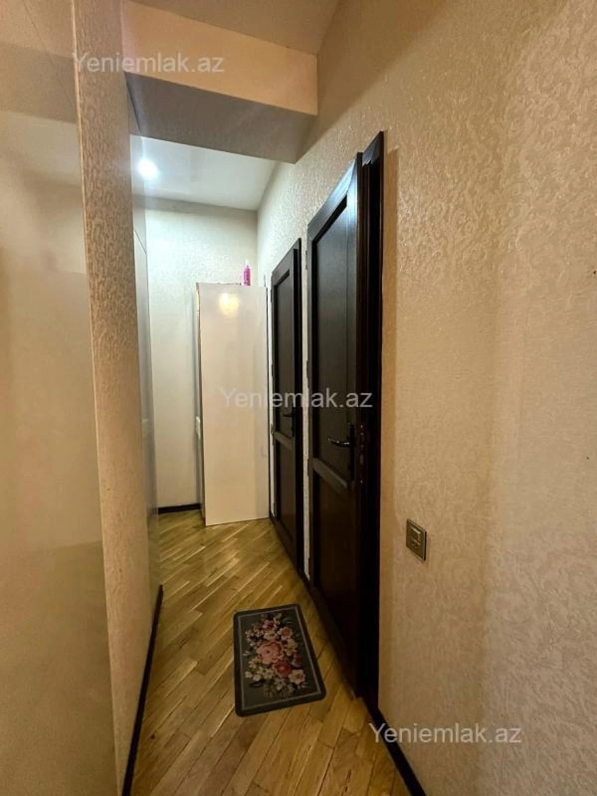 Satılır 3 otaqlı yeni tikili 100 m²