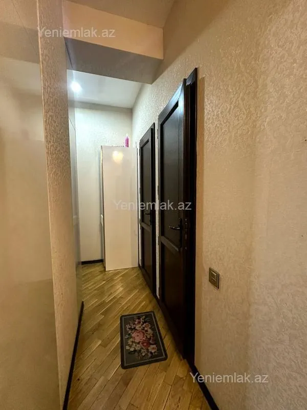 Satılır 3 otaqlı yeni tikili 100 m²