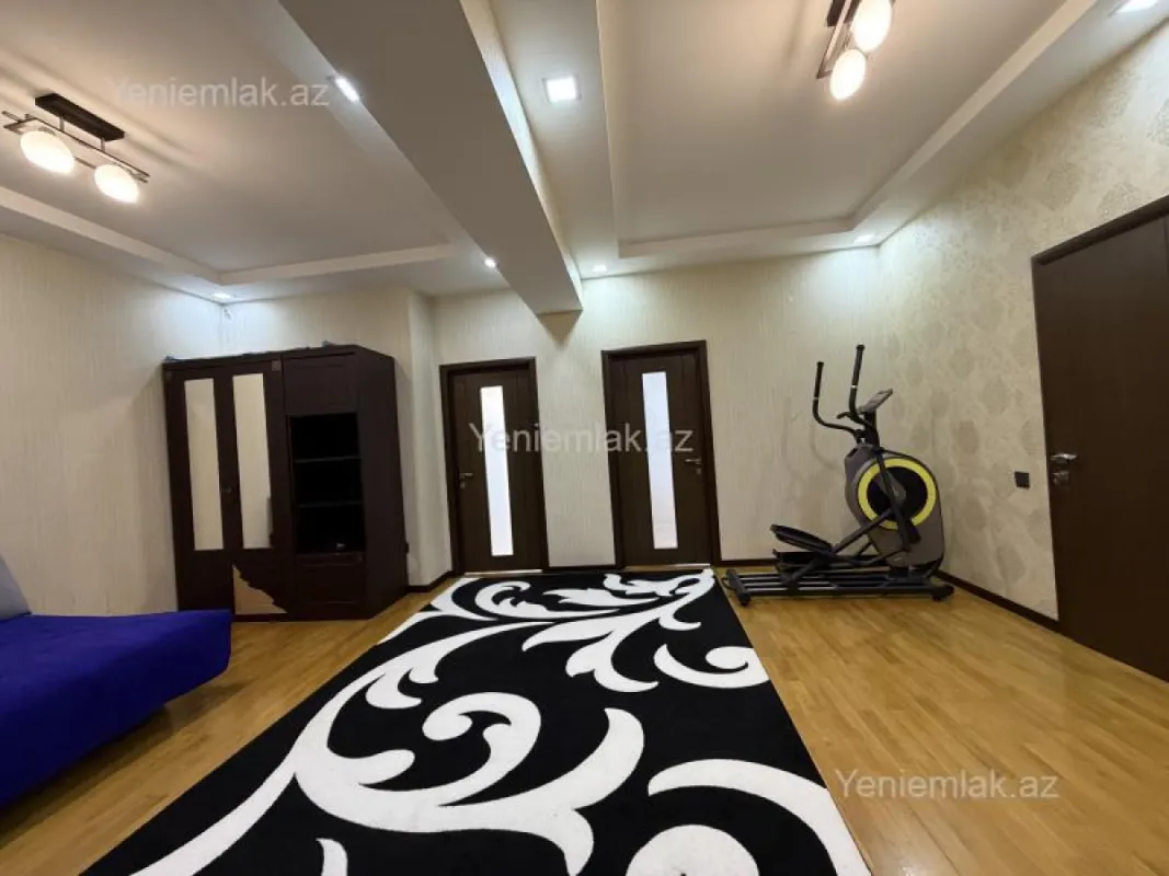 Satılır 2 otaqlı yeni tikili 110 m²