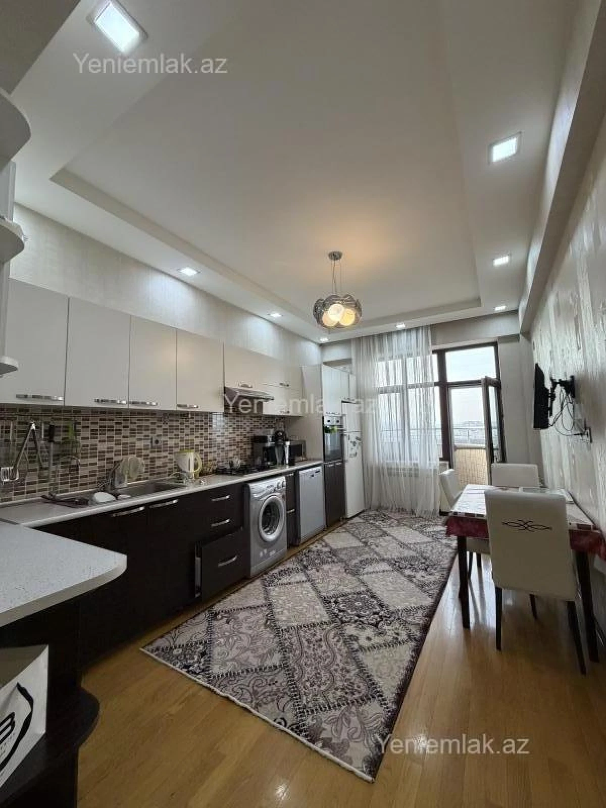 Satılır 2 otaqlı yeni tikili 110 m²