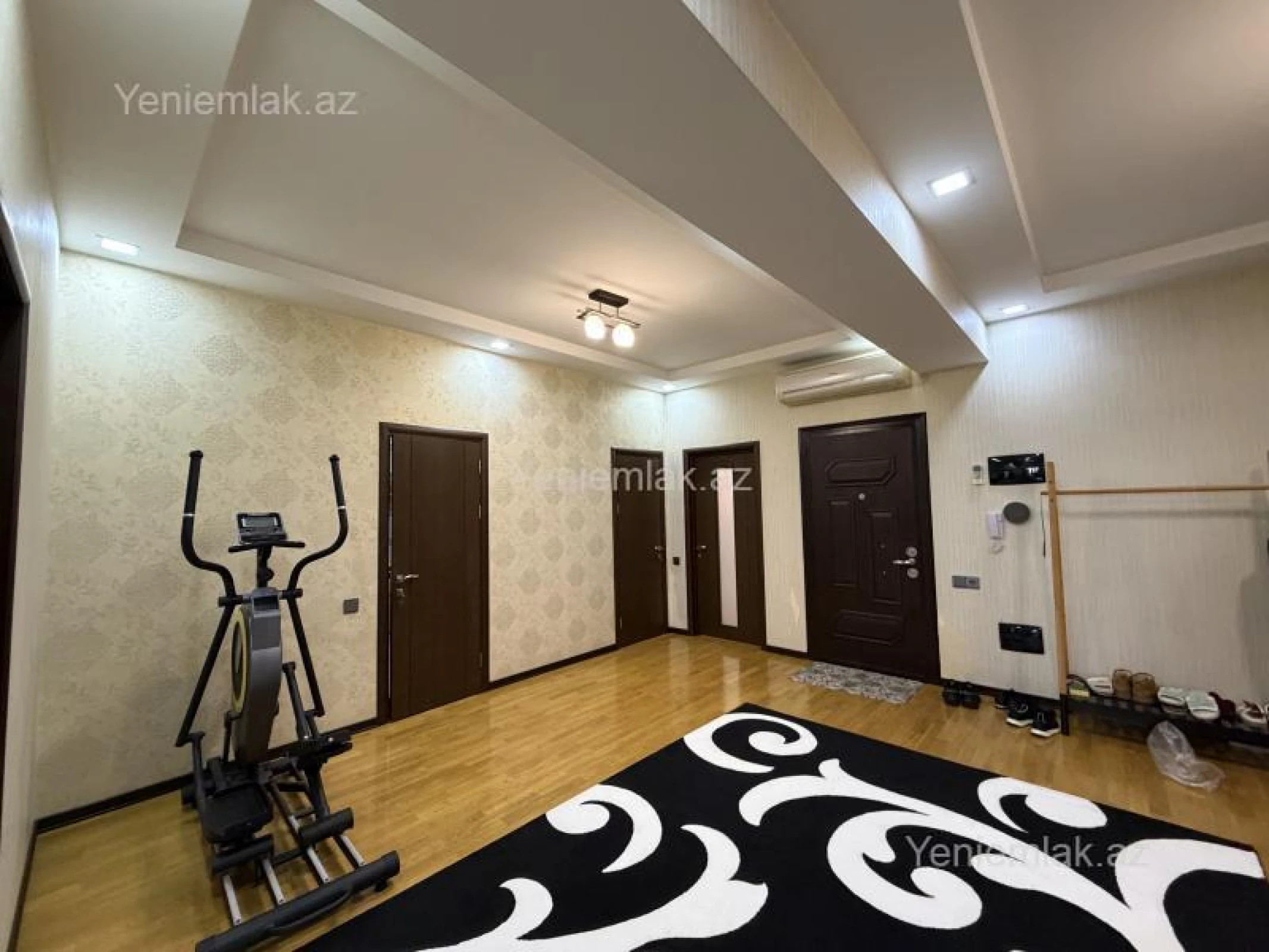 Satılır 2 otaqlı yeni tikili 110 m²